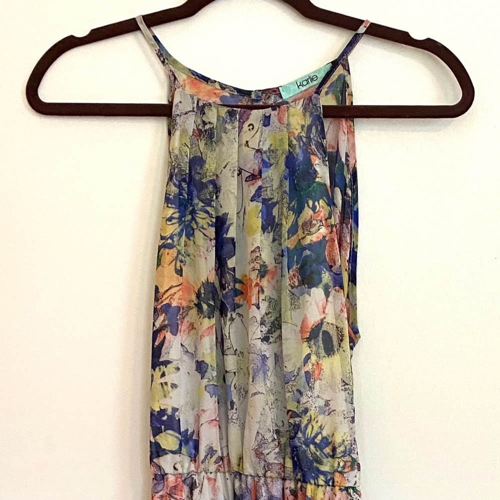 Karlie Floral Maxi Dress. Size Small. Used.